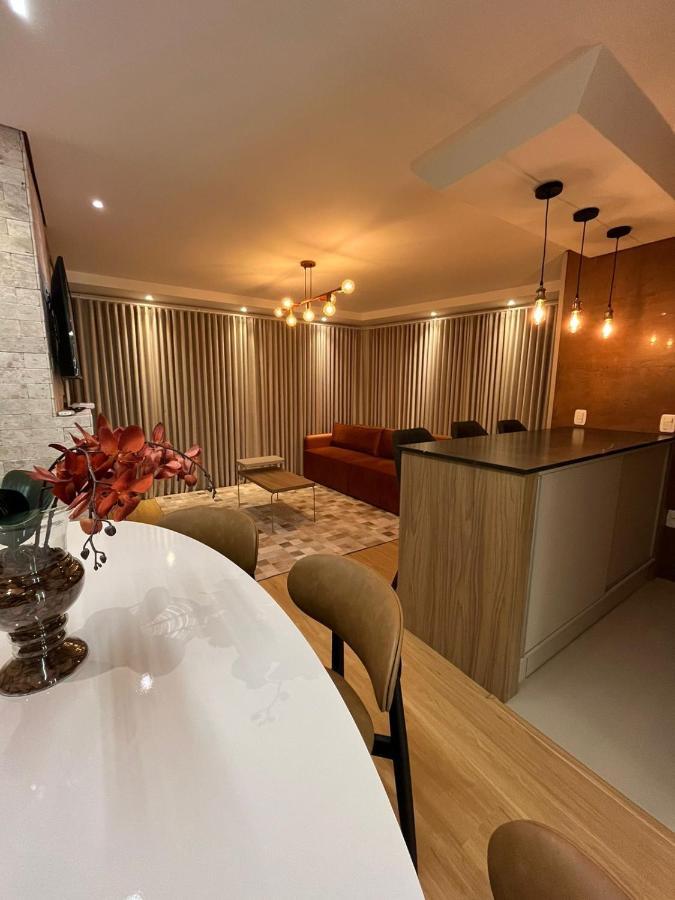 Apartamento Espetacular, 2 Suites, A 30M Da Rua Coberta غرامادو المظهر الخارجي الصورة