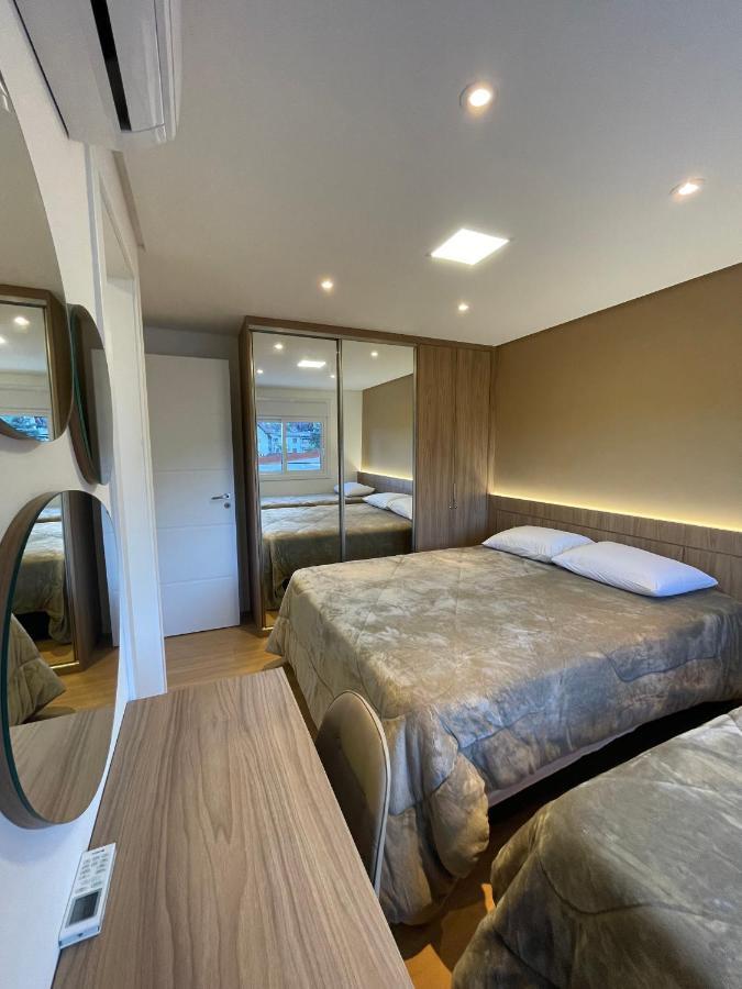 Apartamento Espetacular, 2 Suites, A 30M Da Rua Coberta غرامادو المظهر الخارجي الصورة